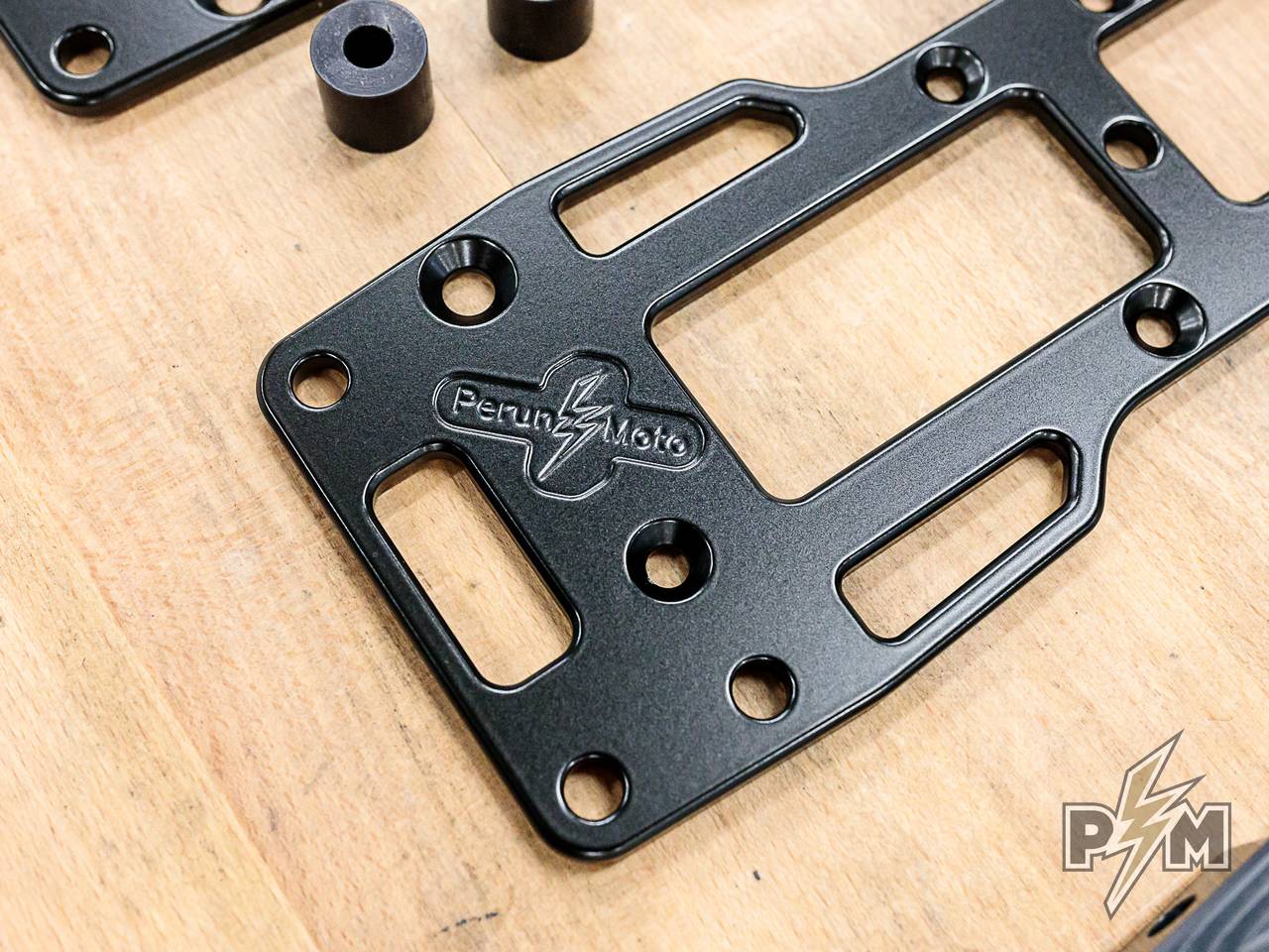 Perun moto Ducati DesertX Side carriers - 15