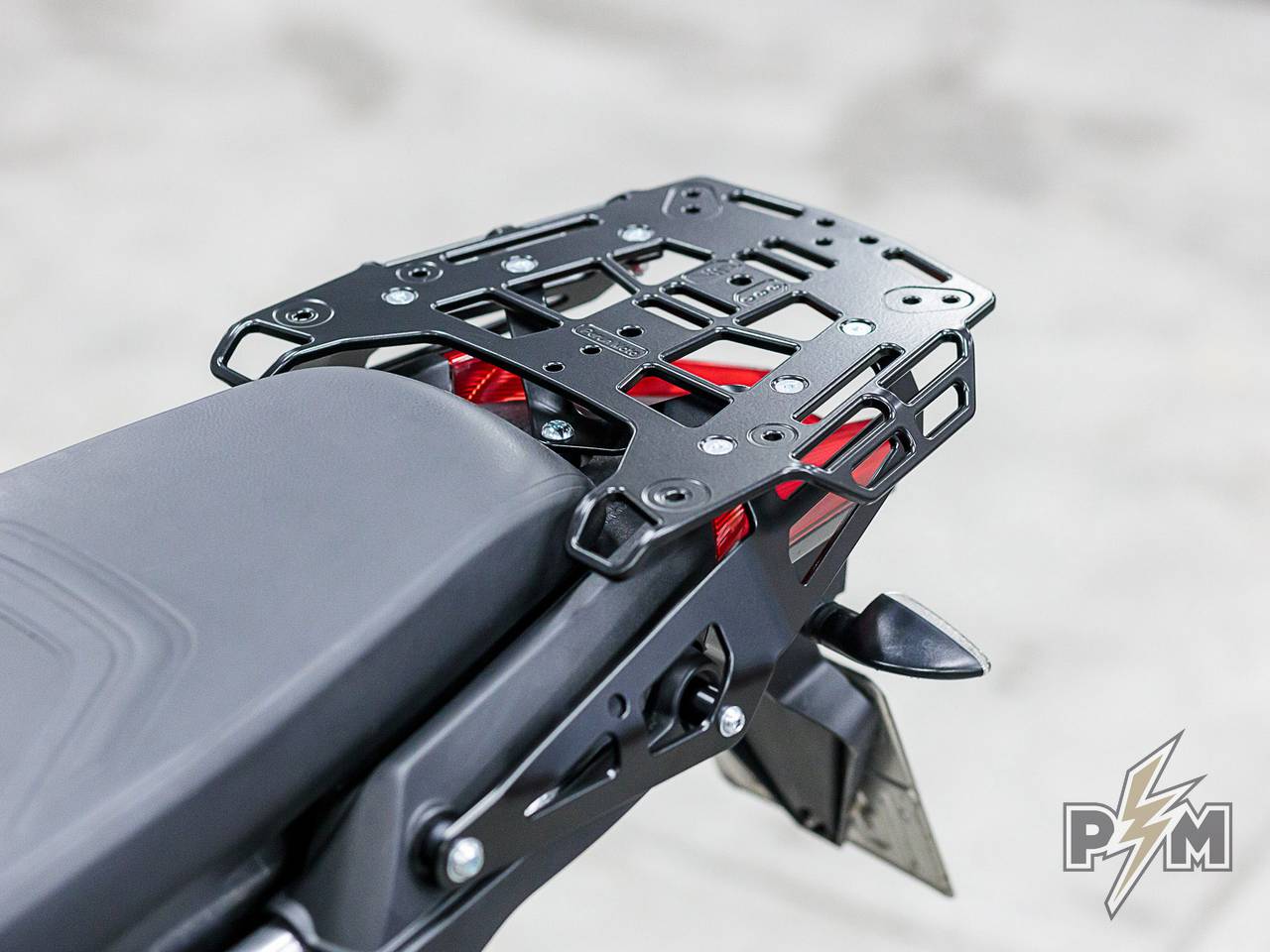 Perun moto Aprilia Tuareg 660 Top luggage rack - 1