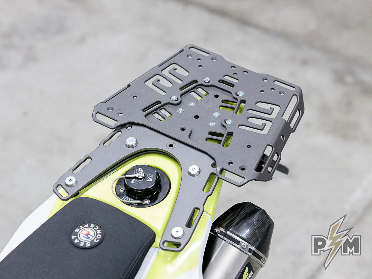 Perun moto Extension plate for Husqvarna 701 Luggage rack Gen2 - 1