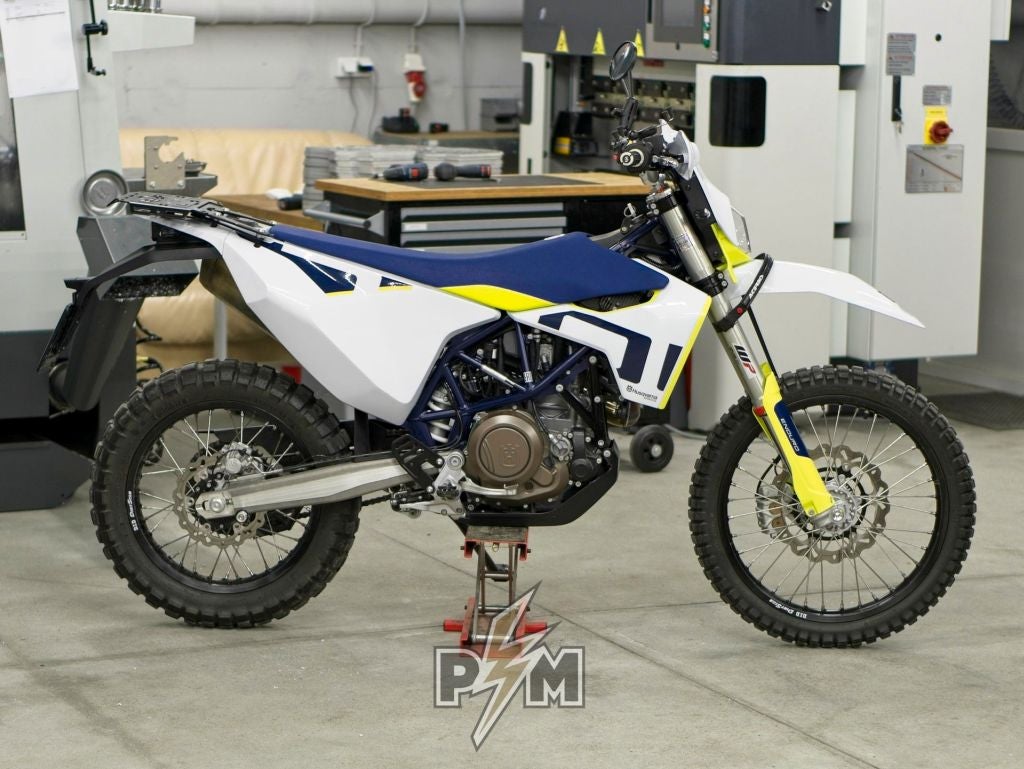 Husqvarna 701 Enduro / Supermoto