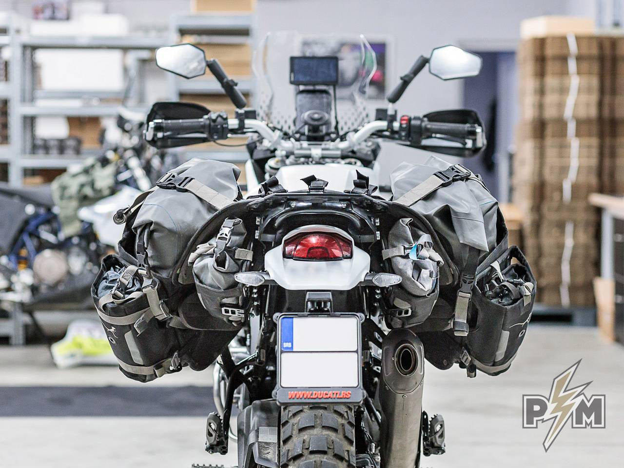 Perun moto Ducati DesertX Side carriers + Mosko moto Aux Pox + Reckless 80 - 1