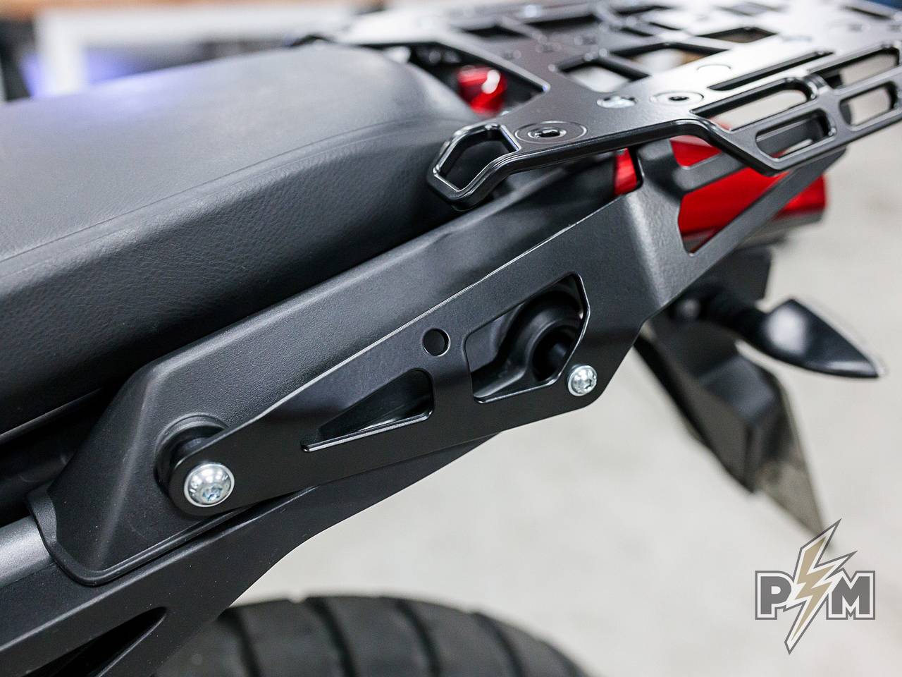 Perun moto Aprilia Tuareg 660 Top luggage rack - 4