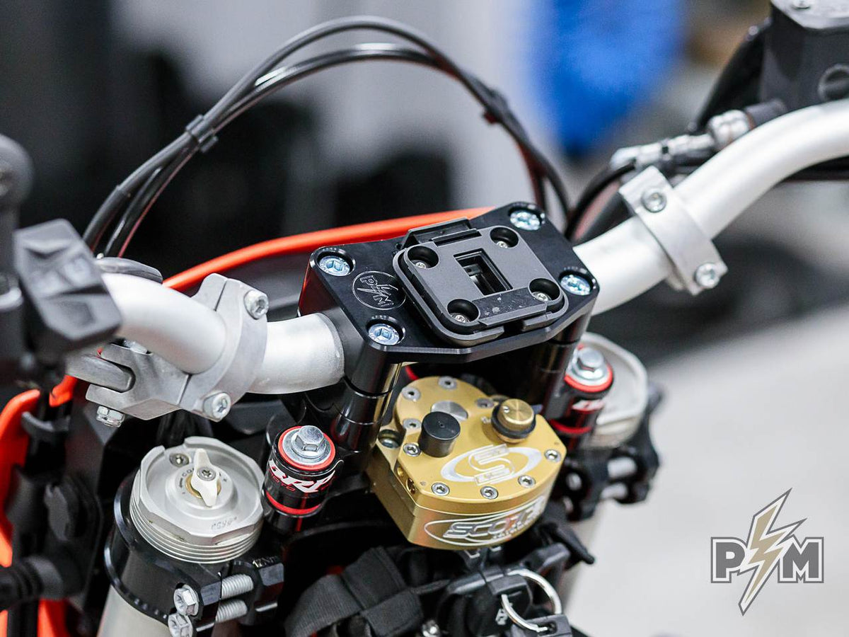 Perun moto KTM 690 / Husqvarna 701 Upper handlebar clamp 38/40x90 AMPS Garmin Zumo- 1