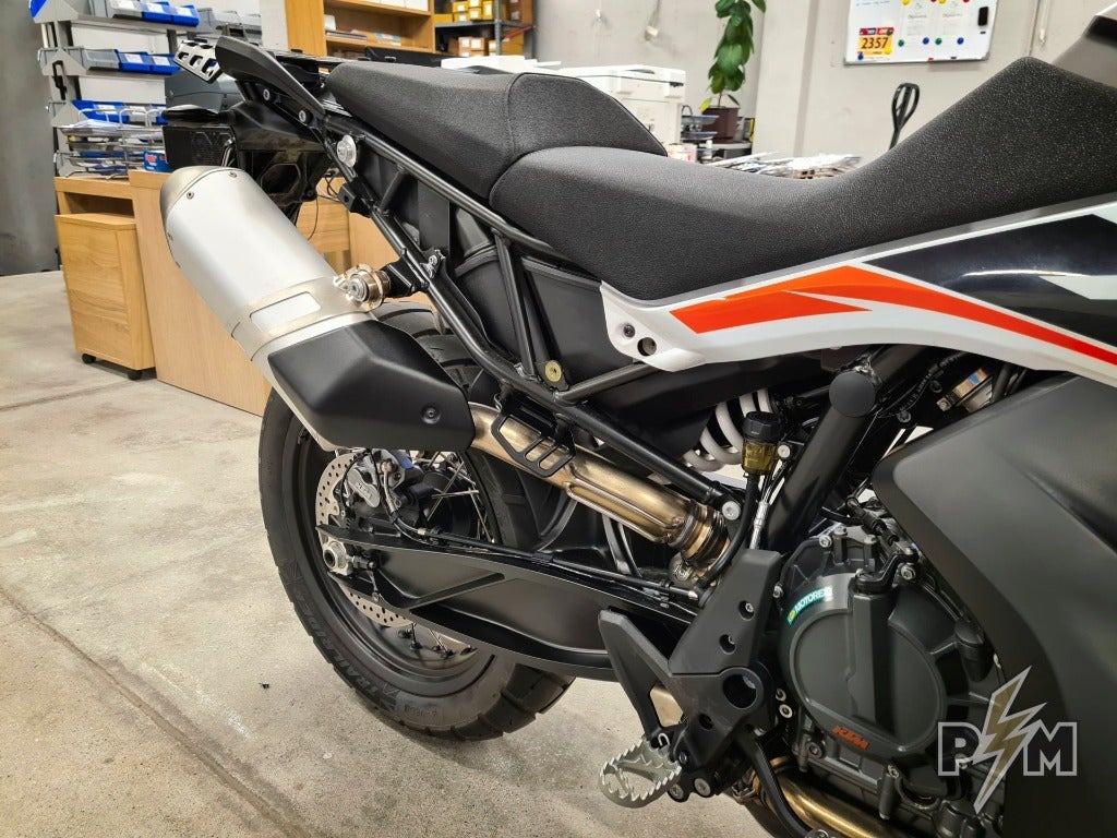 Perun moto KTM 790/890 / Husqvarna Norden 901 Tie-down brackets 4